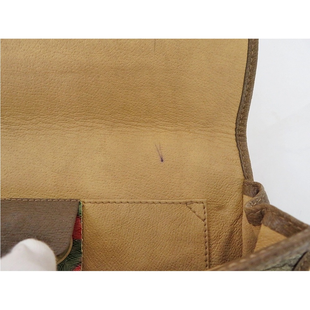 Gucci Tan and Brown GG Monogram Clutch - Picture 13 of 16